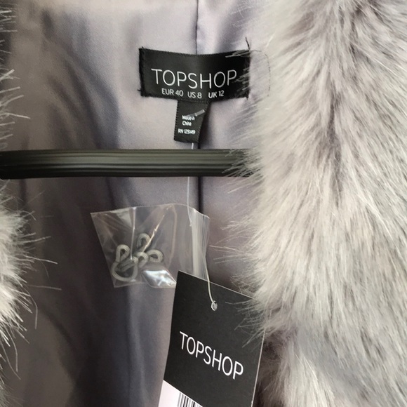 BNWT ❤️ TOPSHOP • faux fur coat - Picture 7 of 7